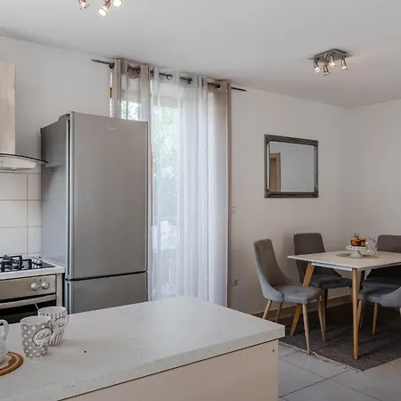Wishing Well Apartment